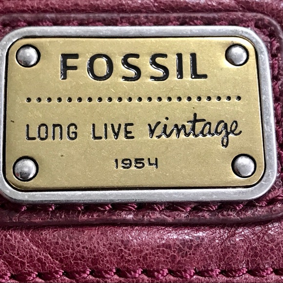 Red leather Fossil wallet distressed - Picture 10 of 14